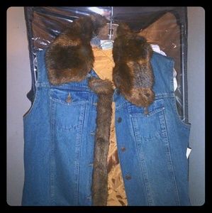 Jean fur vest